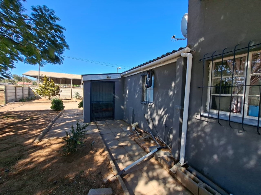4 Bedroom Property for Sale in Klawer Western Cape